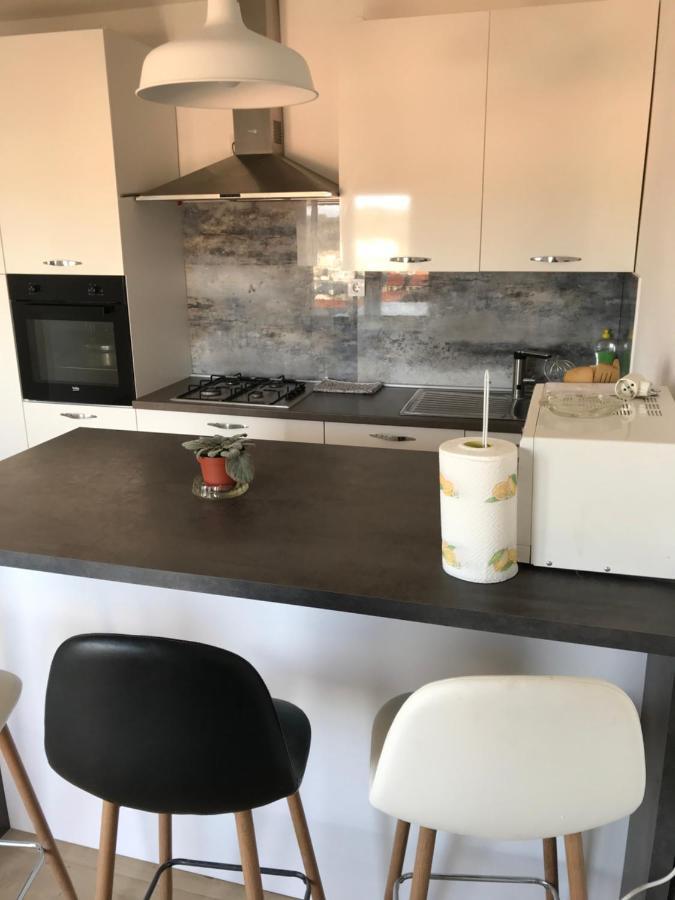 Apartments Jelka Banjol Екстер'єр фото